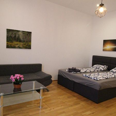 Deluxe Apartment 5P Mm Vienna Luaran gambar
